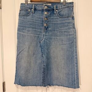 Madewell Blue Denim Skirt, size waist 30